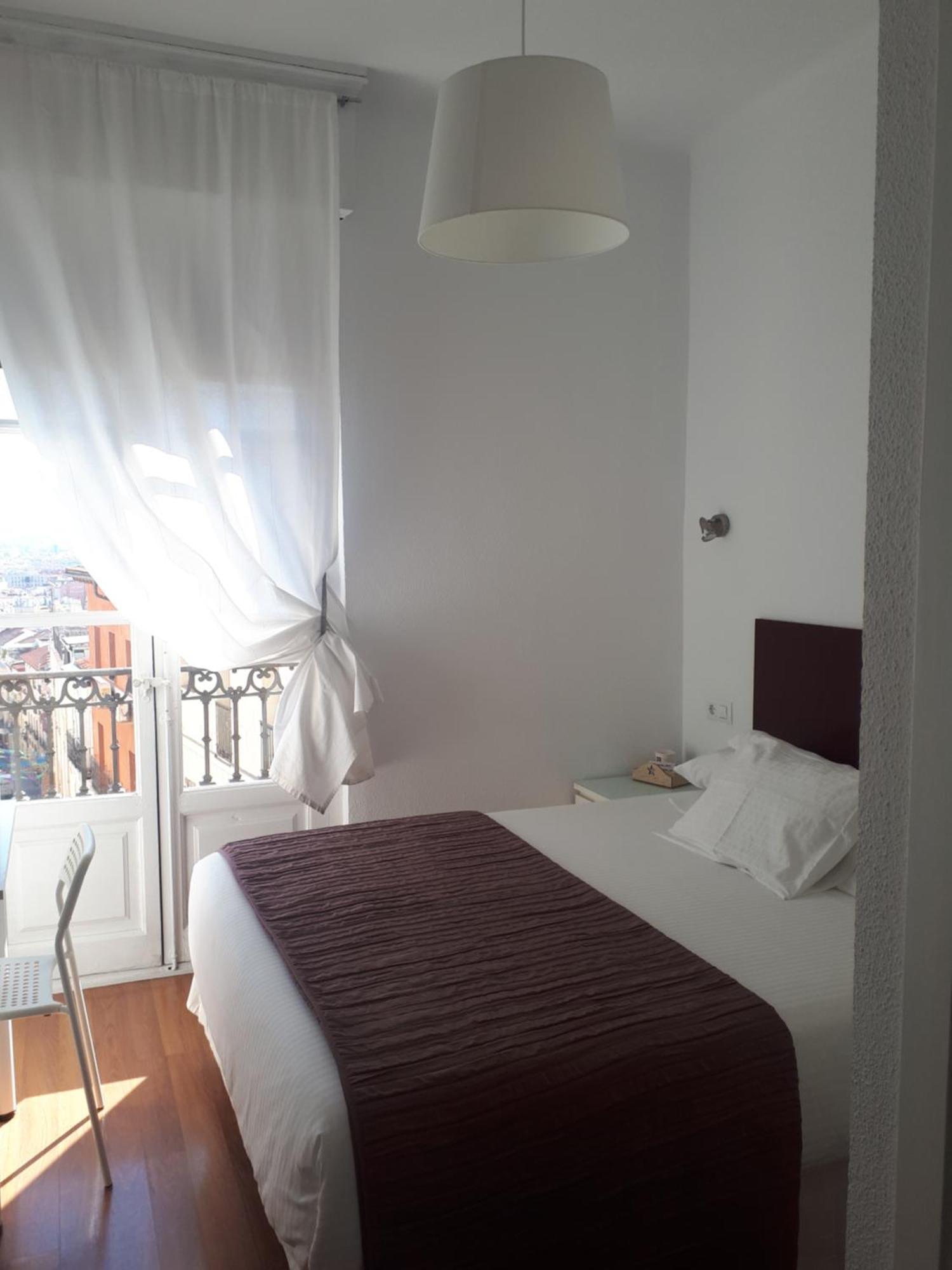Hostal Santa Isabel, Madrid